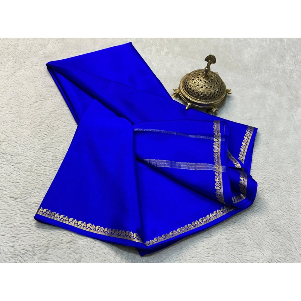 Generic Women's Crepe Chit Pallu Solid Saree With Unstitched Blouse 5.5Mtr (Blue) - Image 2