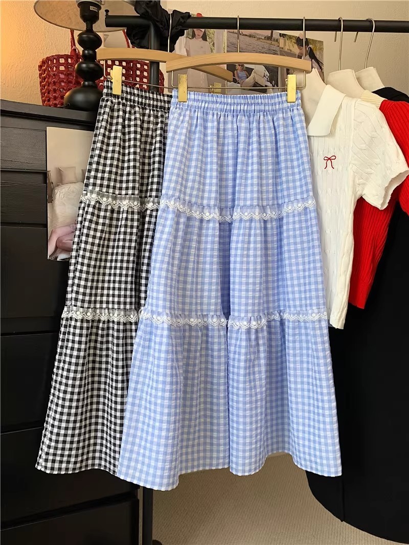 Fresh And Sweet Blue Plaid Cake Skirt - Image 4